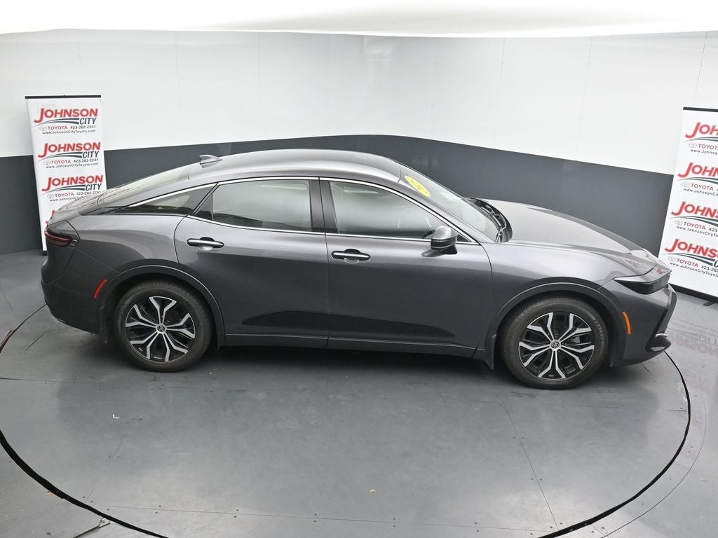 2023 Toyota Crown XLE