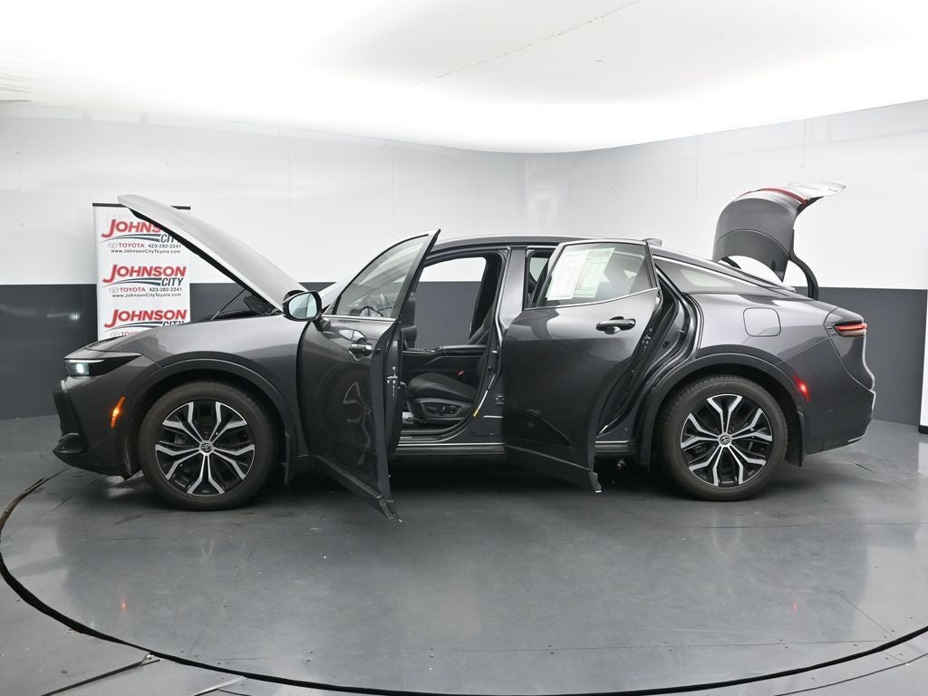 2023 Toyota Crown XLE