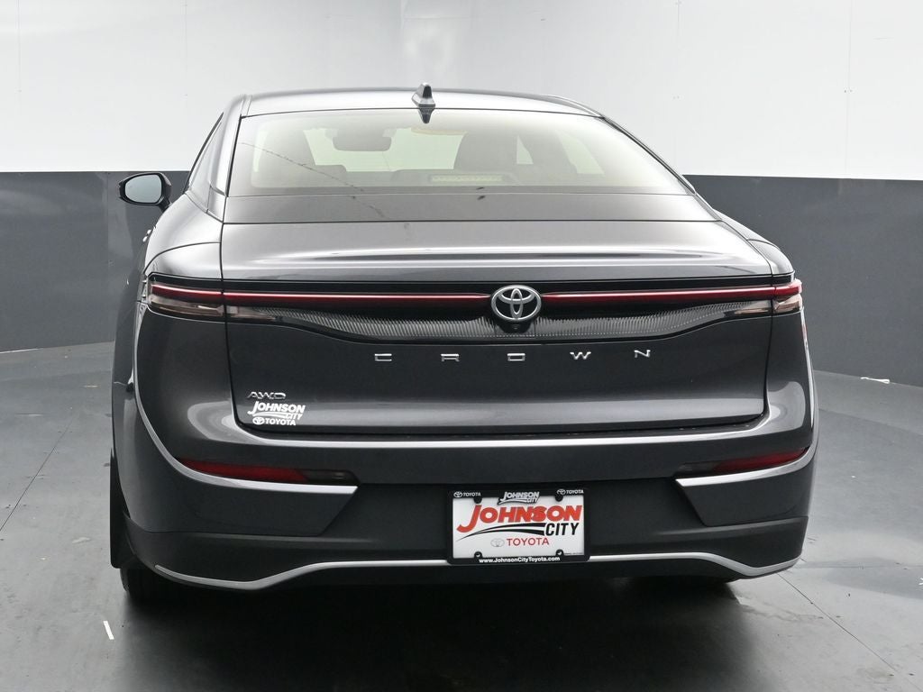 2023 Toyota Crown XLE