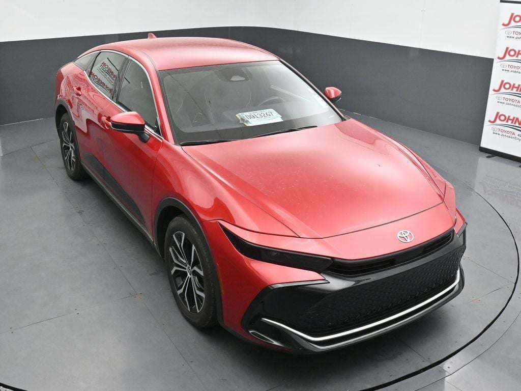 2024 Toyota Crown XLE