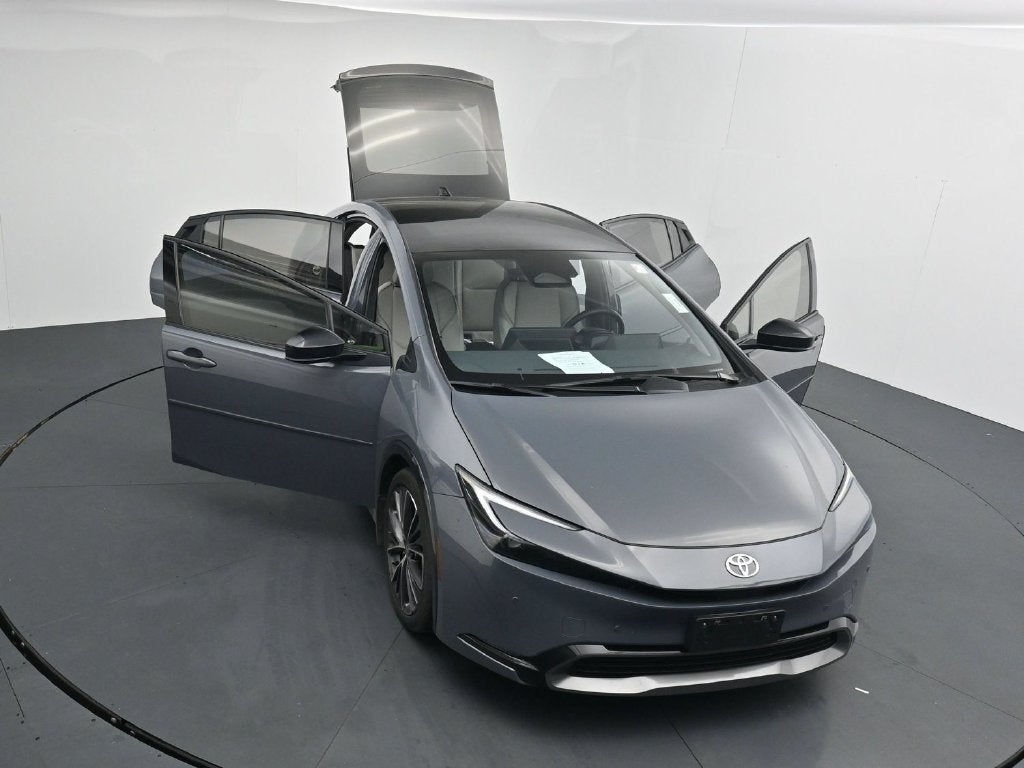 2024 Toyota Prius XLE