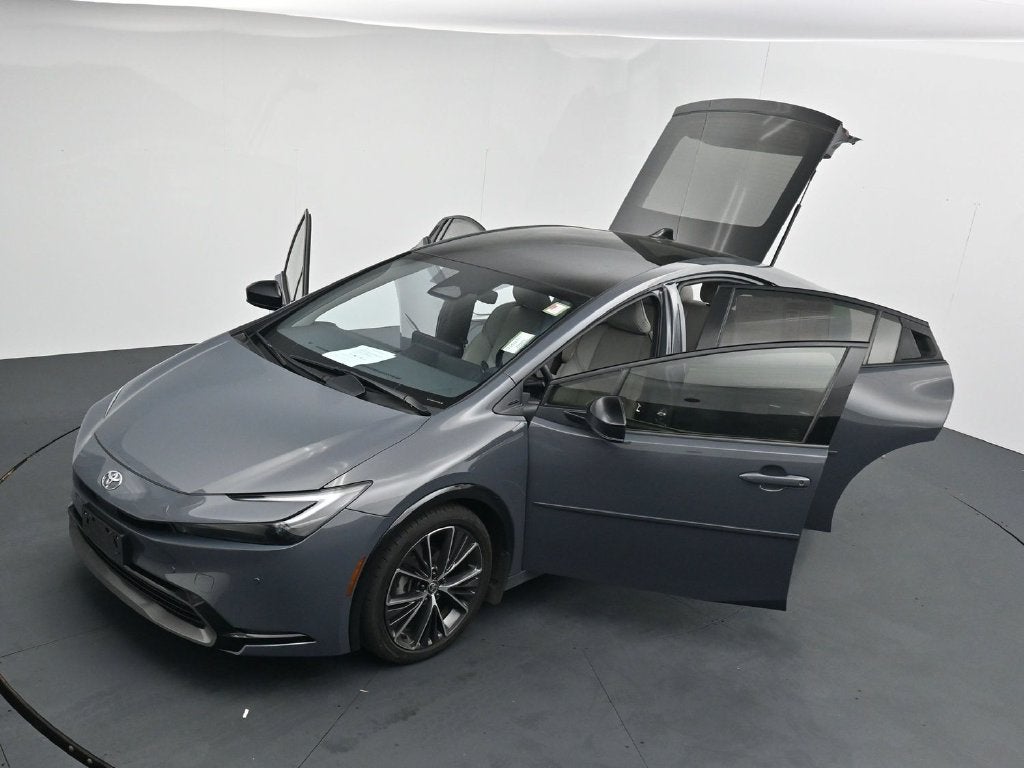 2024 Toyota Prius XLE