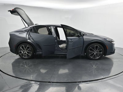 2024 Toyota Prius XLE