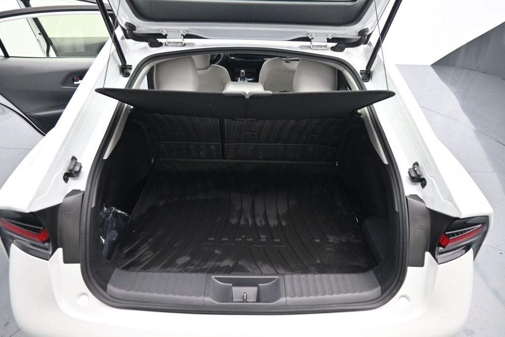 2024 Toyota Prius XLE