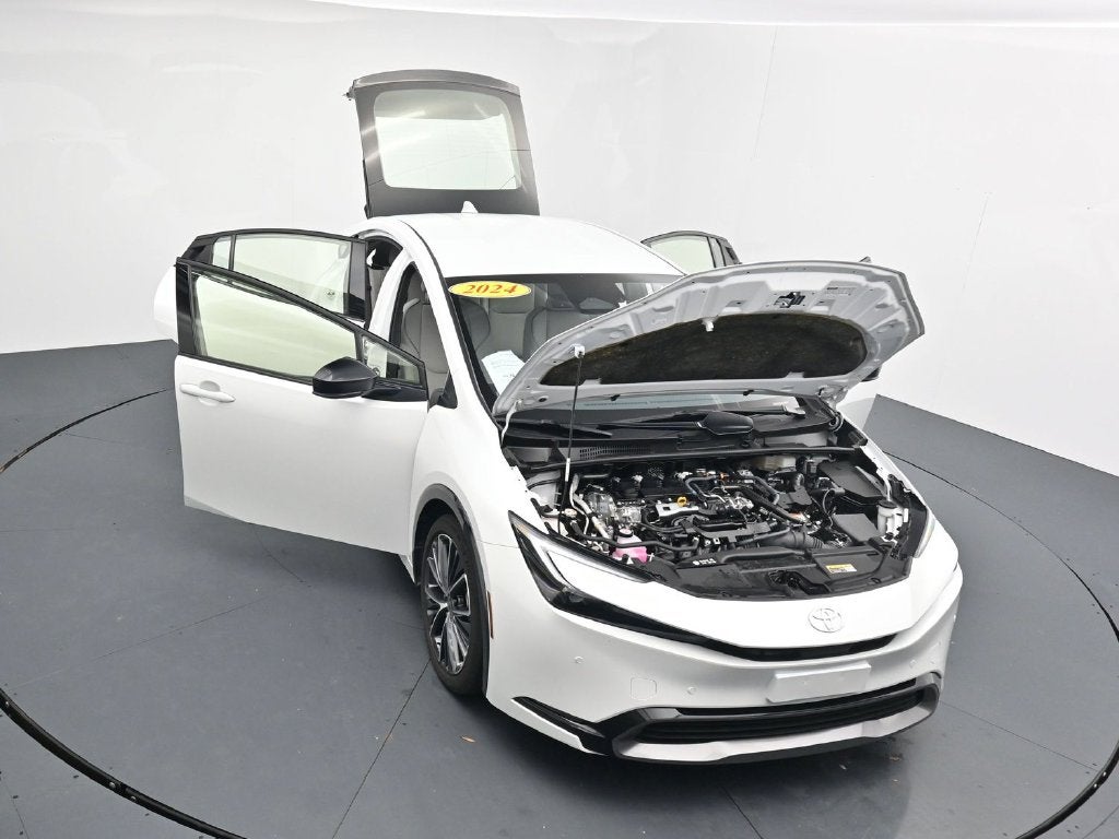2024 Toyota Prius XLE