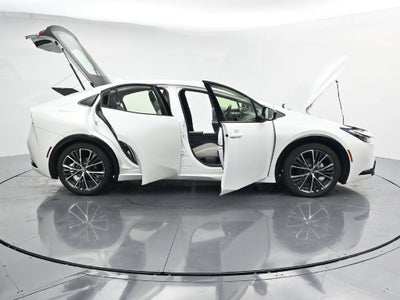 2024 Toyota Prius XLE