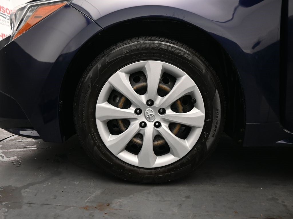 2022 Toyota Corolla LE WITH LEATHER!