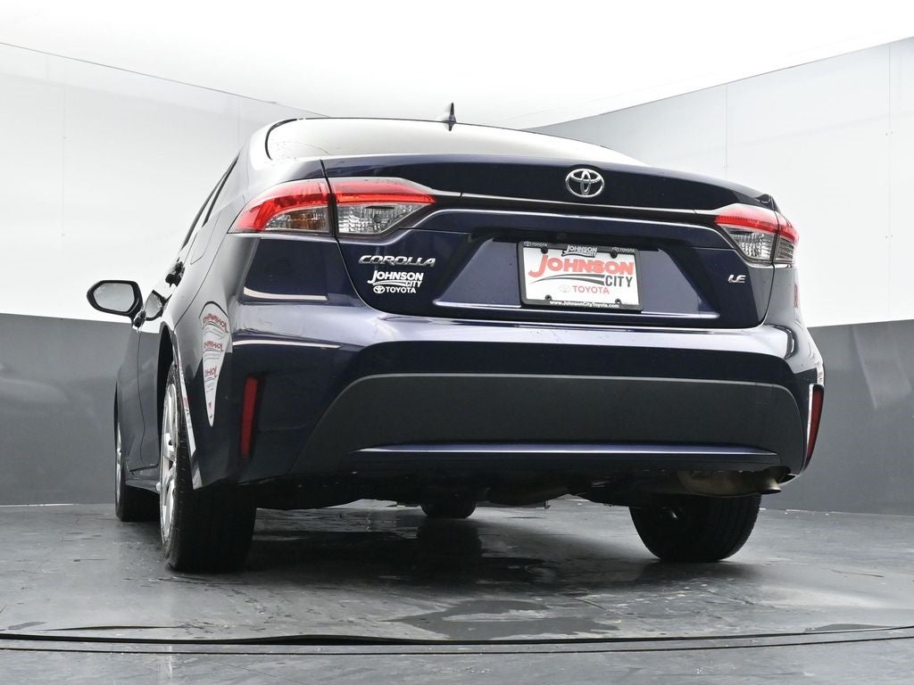 2022 Toyota Corolla LE WITH LEATHER!