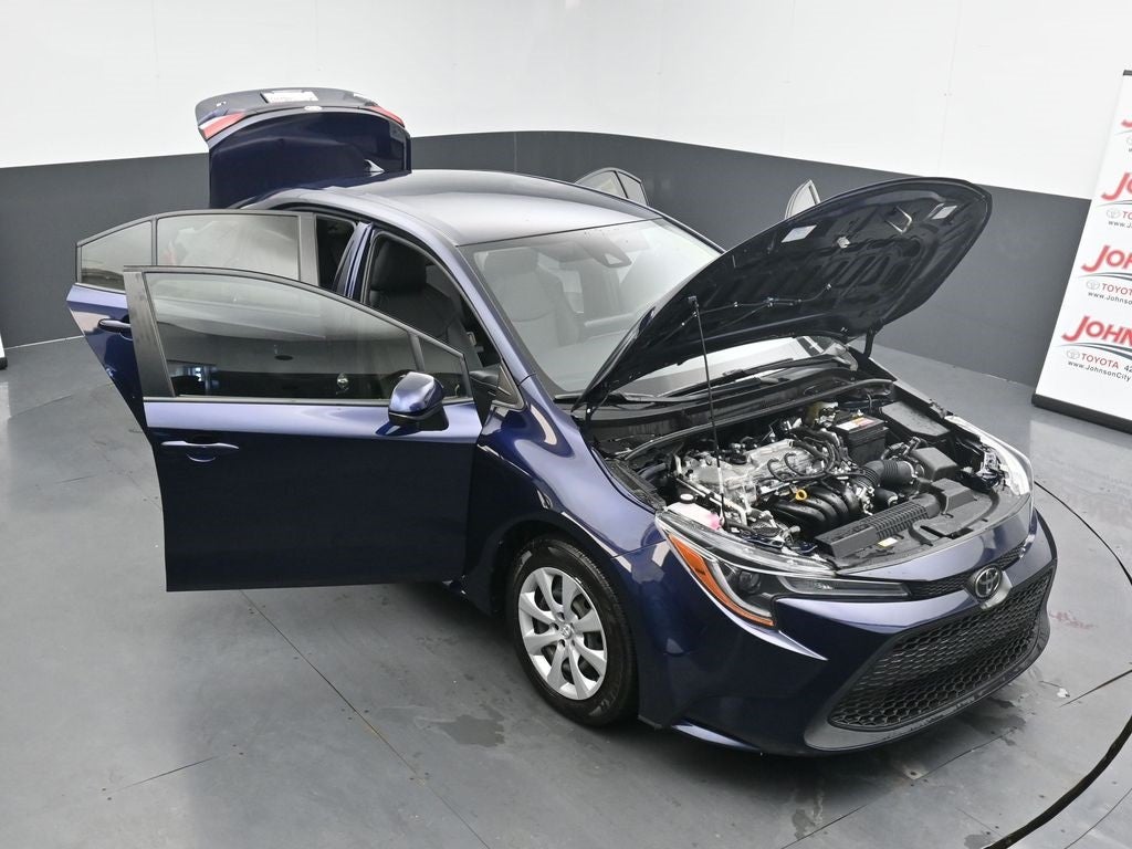 2022 Toyota Corolla LE WITH LEATHER!
