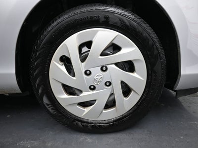 2016 Toyota Prius c One