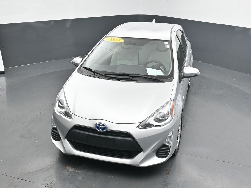2016 Toyota Prius c One