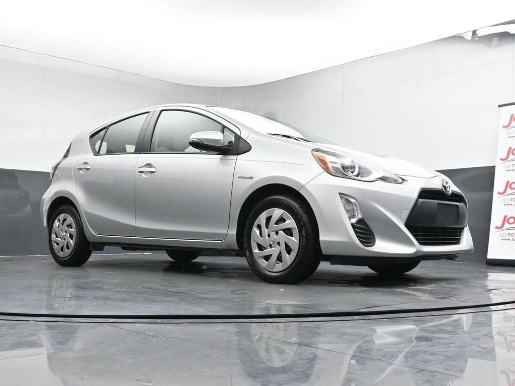 2016 Toyota Prius c One