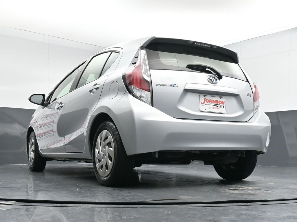 2016 Toyota Prius c One