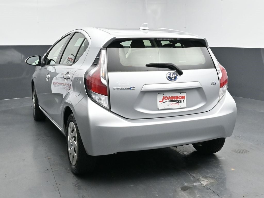 2016 Toyota Prius c One