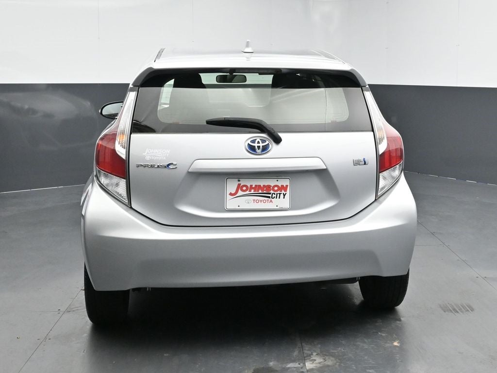 2016 Toyota Prius c One