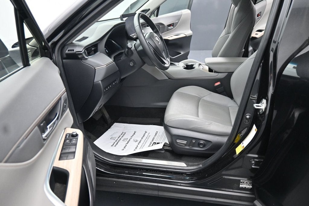 2023 Toyota Venza Limited