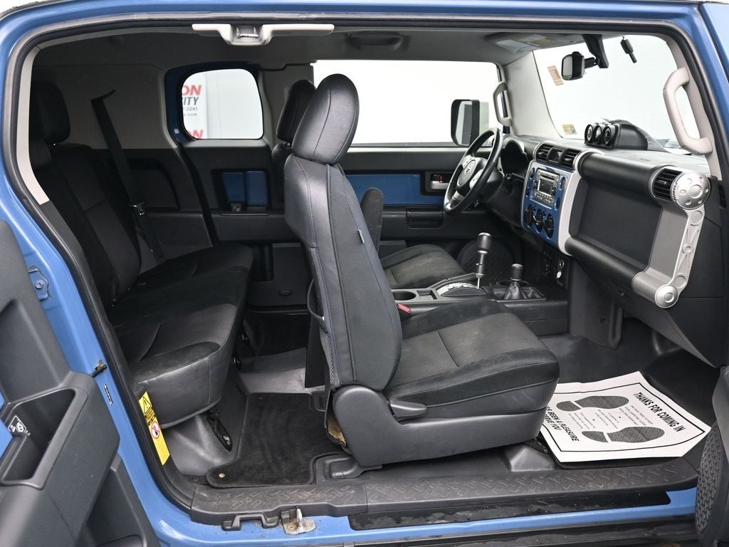 2013 Toyota FJ Cruiser Base