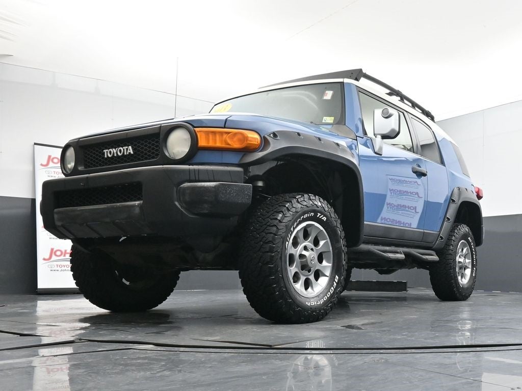 2013 Toyota FJ Cruiser Base