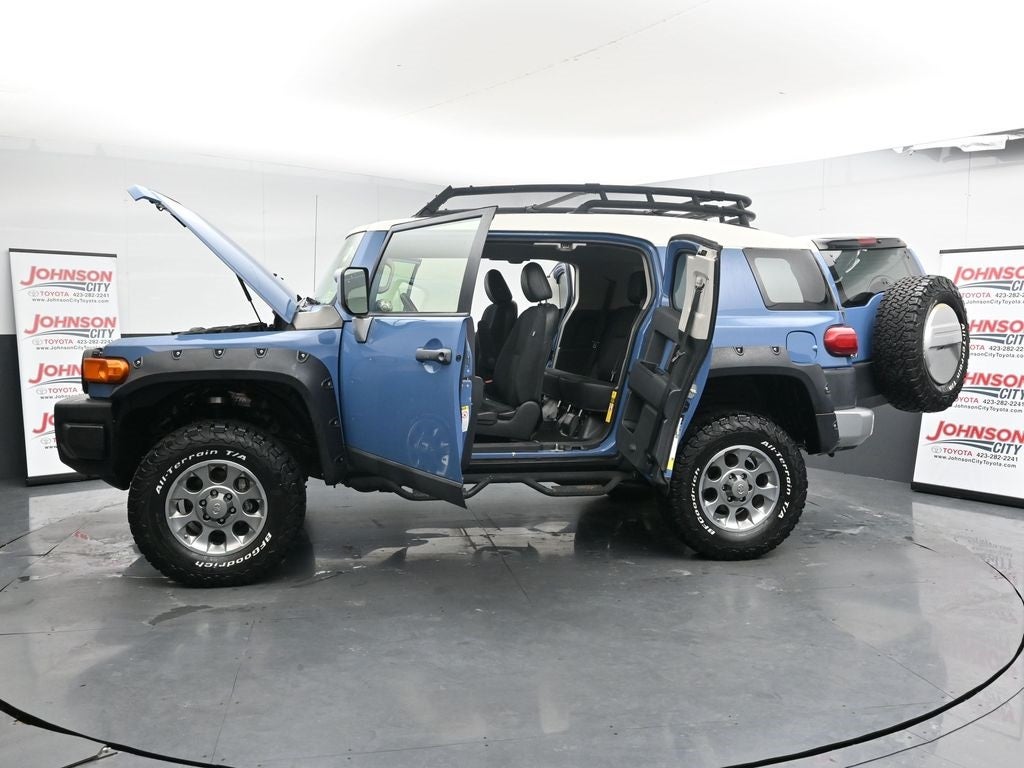 2013 Toyota FJ Cruiser Base