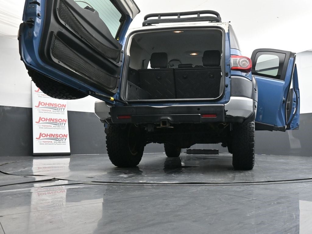 2013 Toyota FJ Cruiser Base