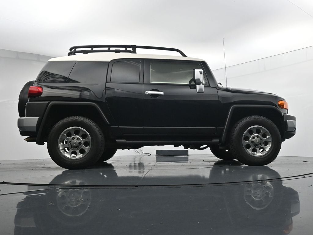 2013 Toyota FJ Cruiser Base