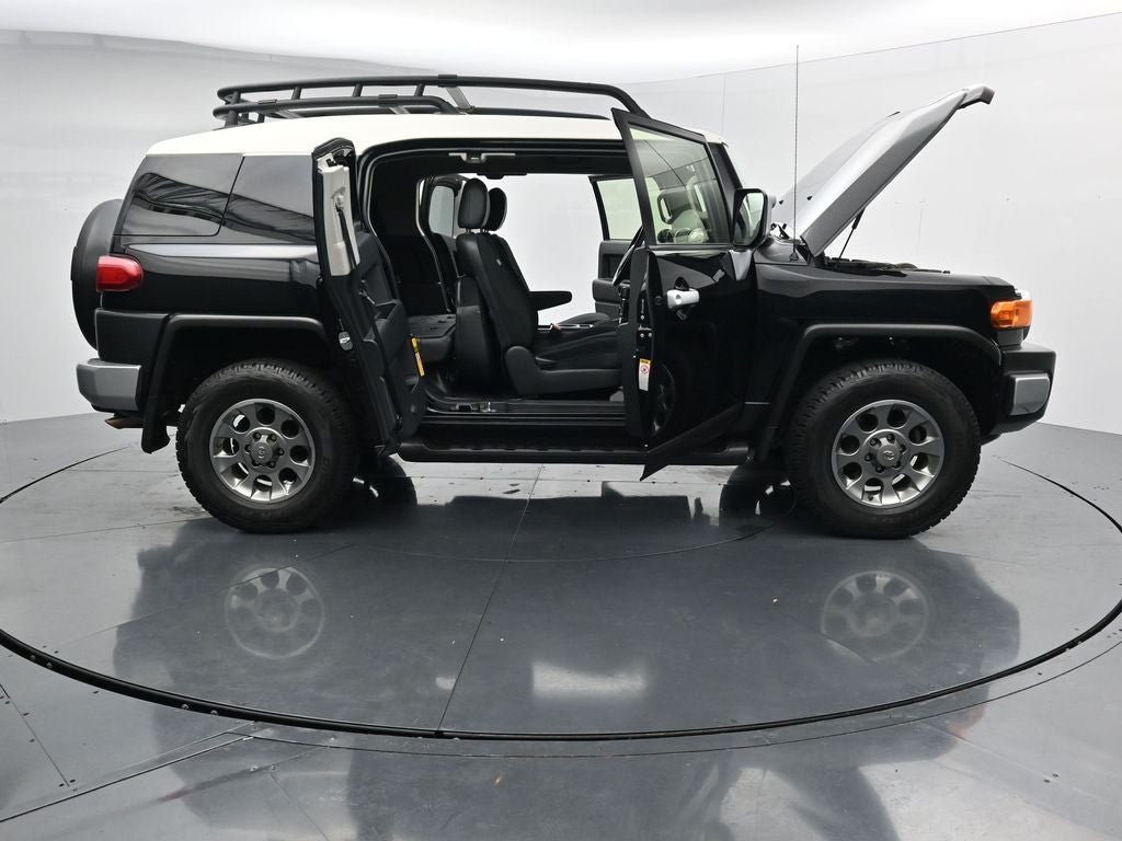 2013 Toyota FJ Cruiser Base