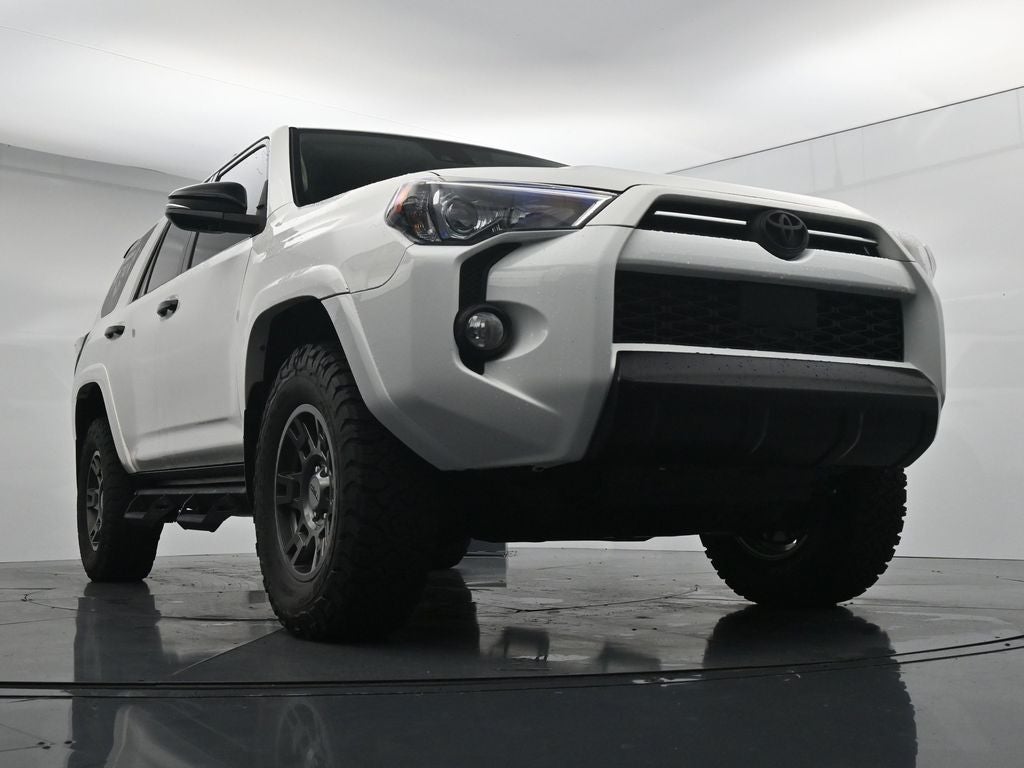 2020 Toyota 4Runner Venture