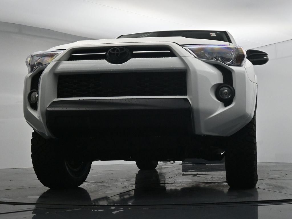 2020 Toyota 4Runner Venture