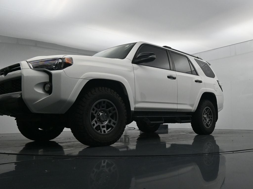 2020 Toyota 4Runner Venture