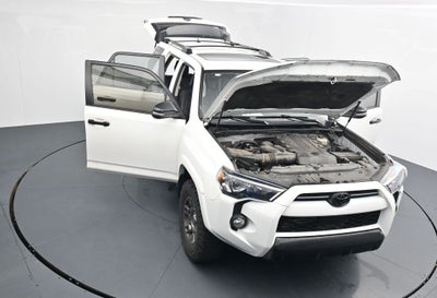 2020 Toyota 4Runner Venture