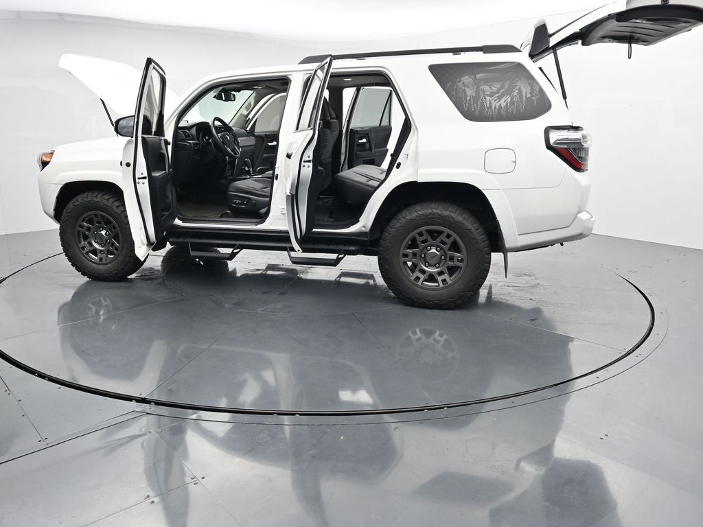 2020 Toyota 4Runner Venture