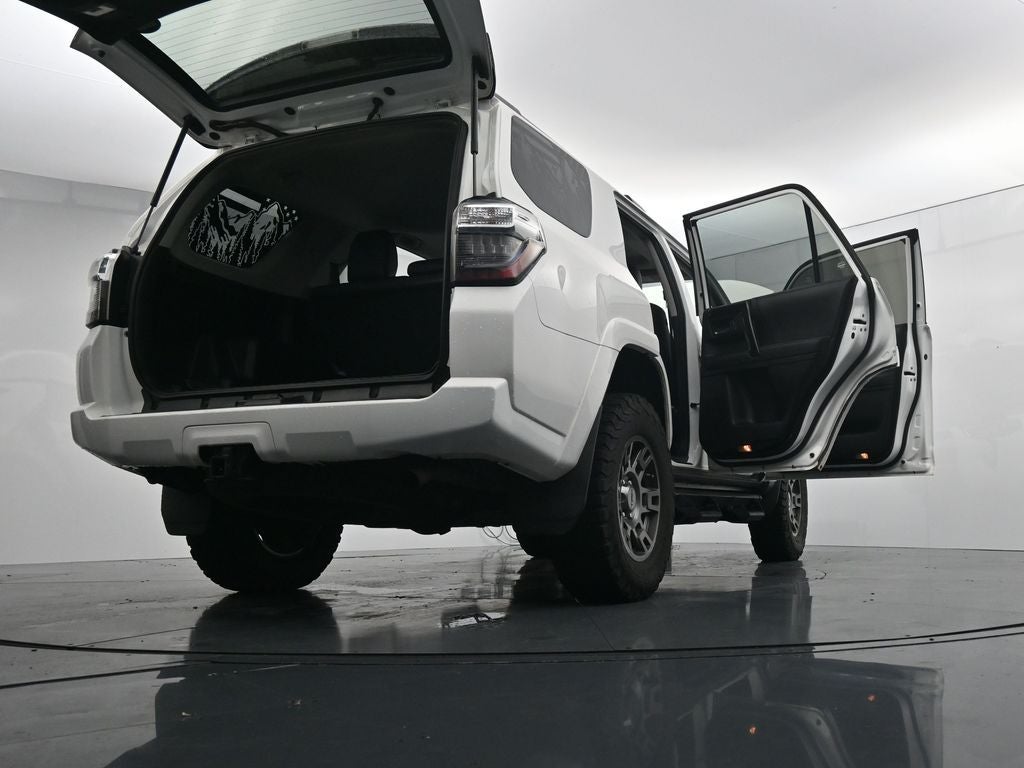 2020 Toyota 4Runner Venture
