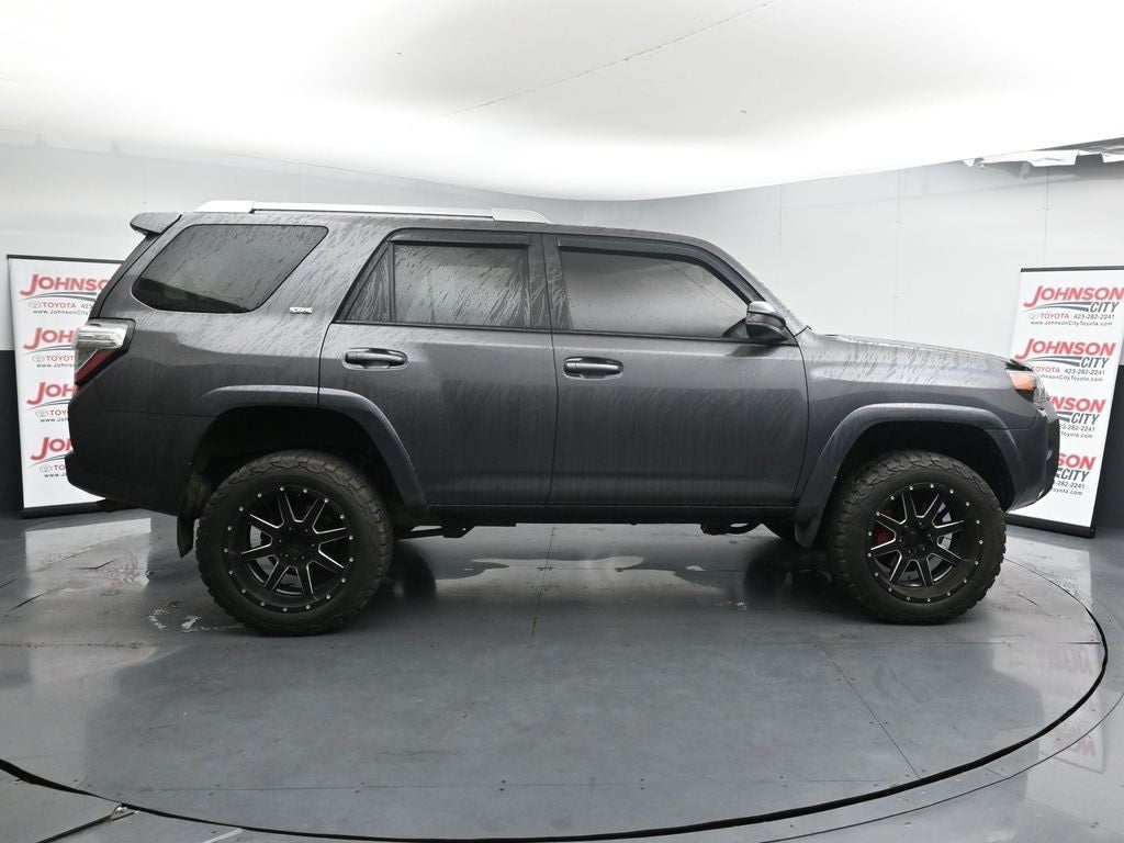 2017 Toyota 4Runner SR5