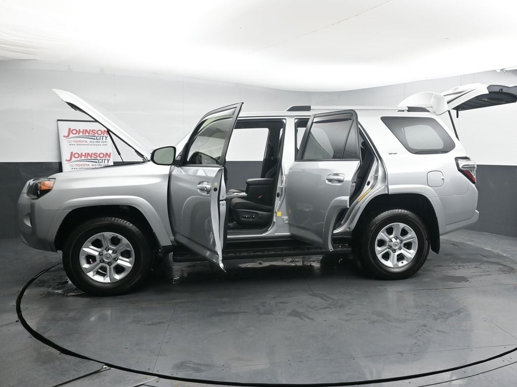 2020 Toyota 4Runner SR5