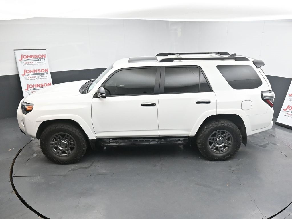 2020 Toyota 4Runner Venture