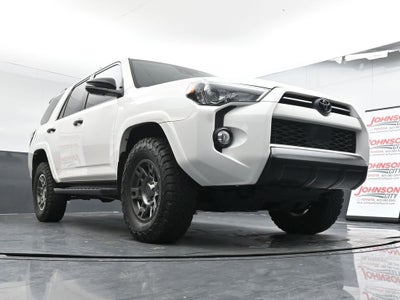 2020 Toyota 4Runner Venture