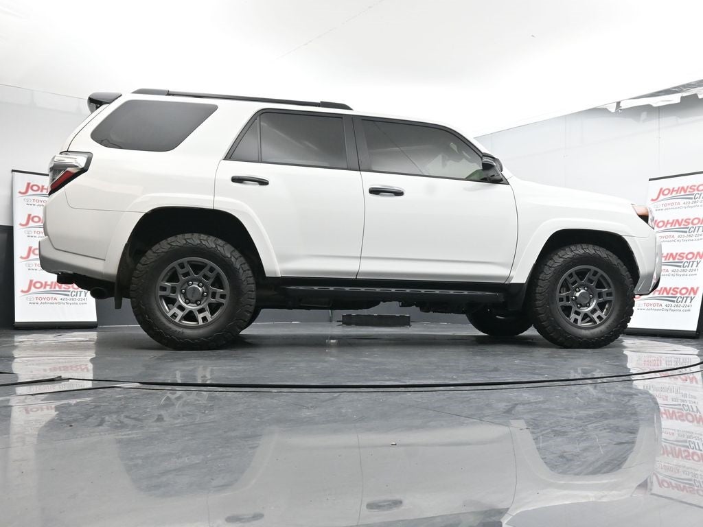 2020 Toyota 4Runner Venture