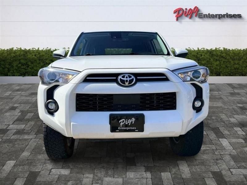 2022 Toyota 4Runner SR5
