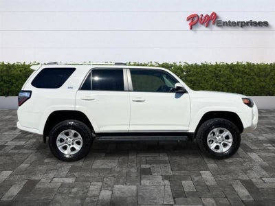 2022 Toyota 4Runner SR5