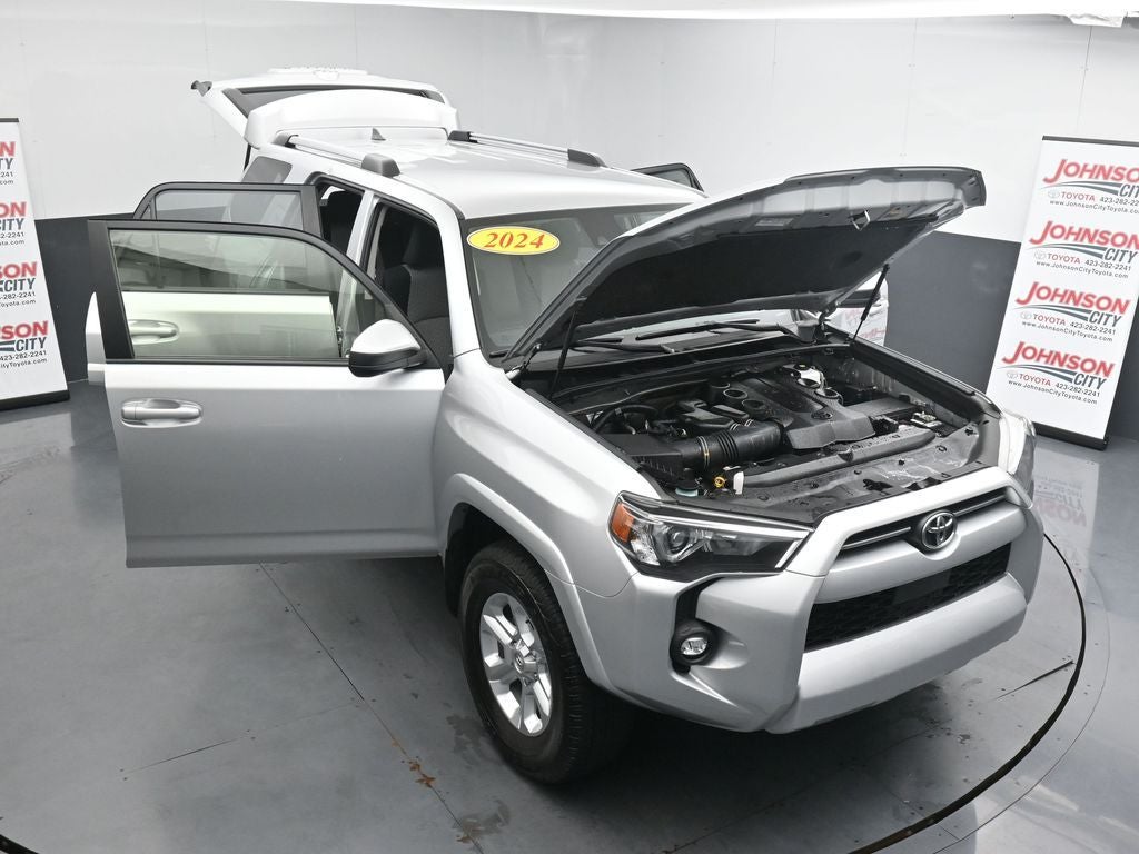 2024 Toyota 4Runner SR5