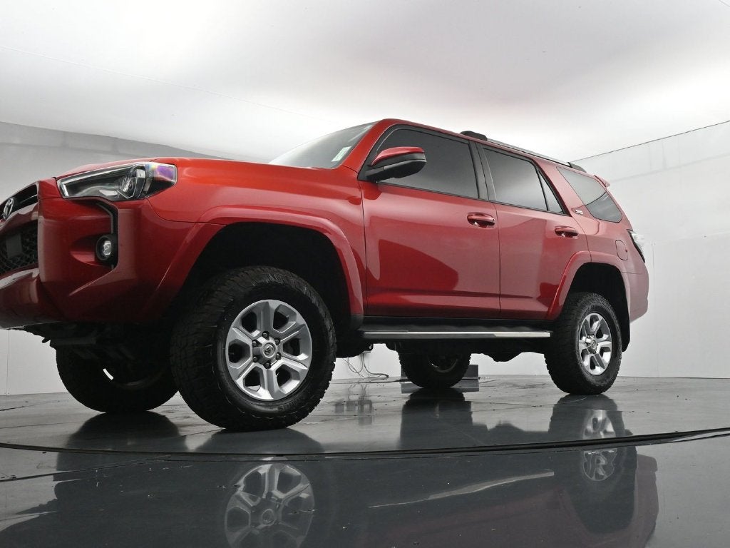 2022 Toyota 4Runner SR5