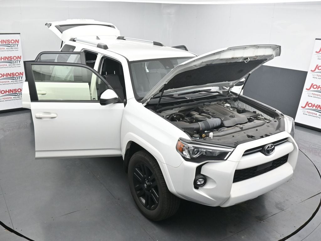 2024 Toyota 4Runner SR5