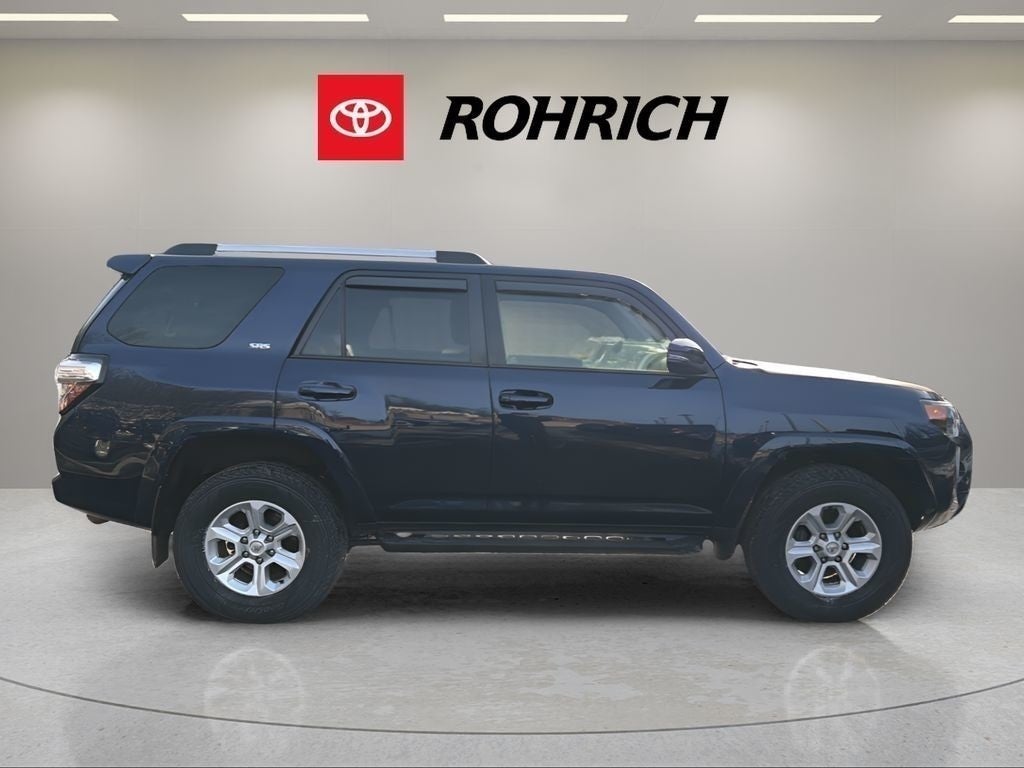 2022 Toyota 4Runner SR5 Premium