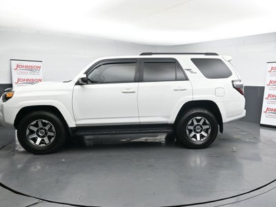 2022 Toyota 4Runner TRD Off-Road