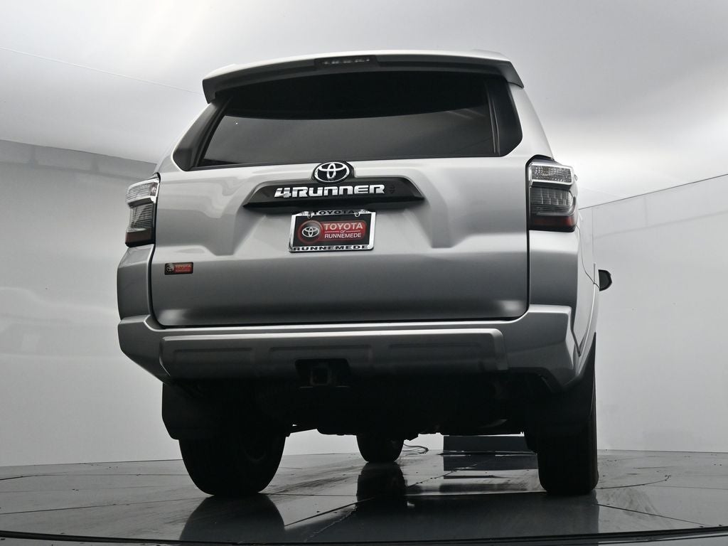 2022 Toyota 4Runner TRD Off-Road