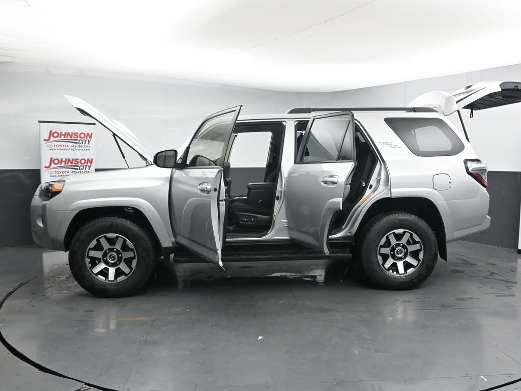 2024 Toyota 4Runner TRD Off-Road
