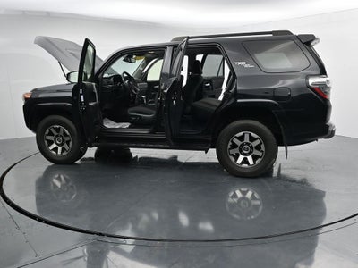 2024 Toyota 4Runner TRD Off-Road