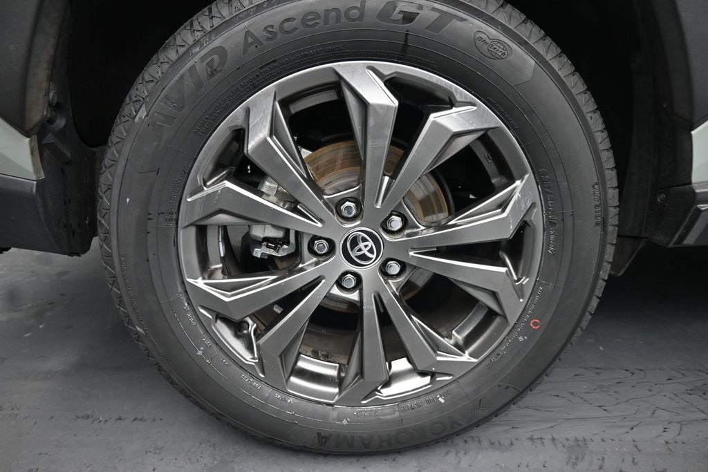 2022 Toyota RAV4 XLE Premium