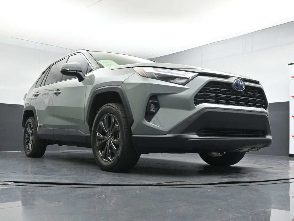 2022 Toyota RAV4 XLE Premium