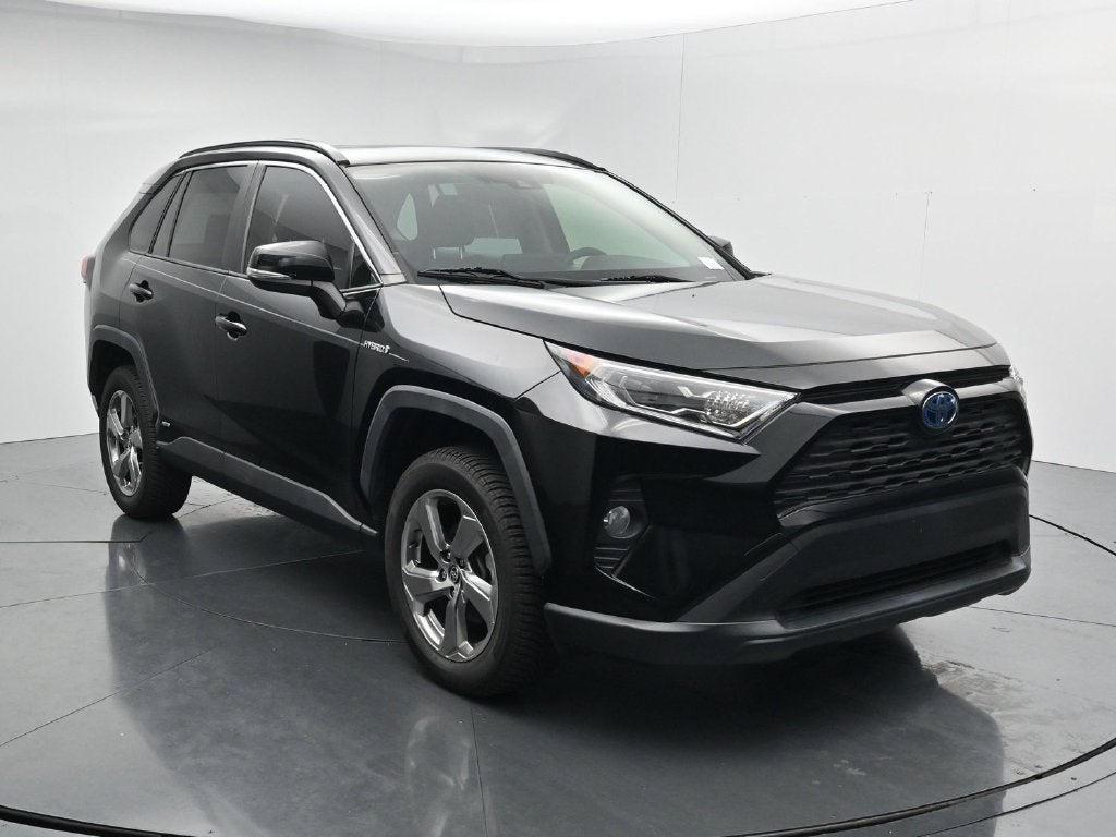 2021 Toyota RAV4 XLE Premium